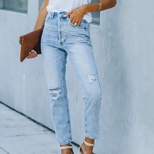 Vici Kason Distressed Straight Leg Jean